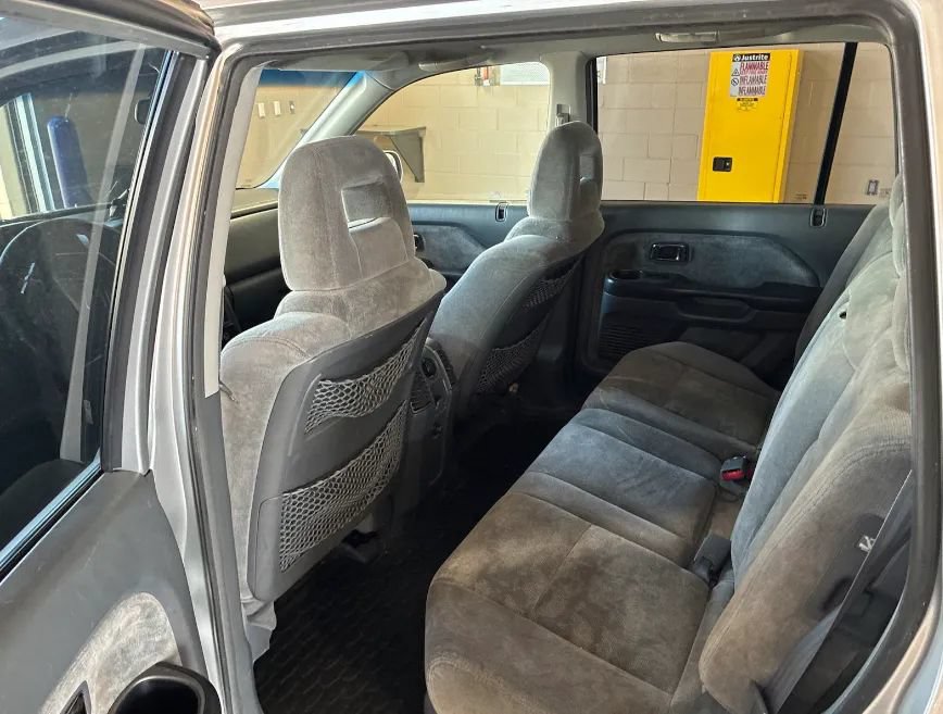 Used 2005 Honda Pilot EX image 2