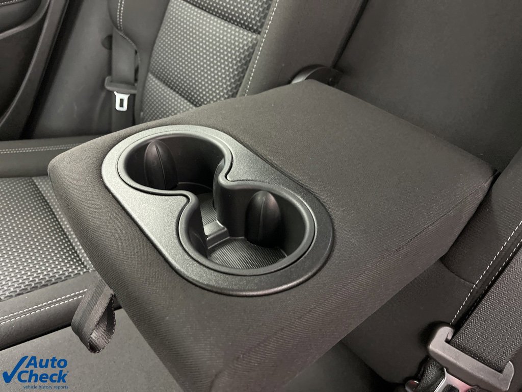 Used 2024 GMC Terrain SLE image 24