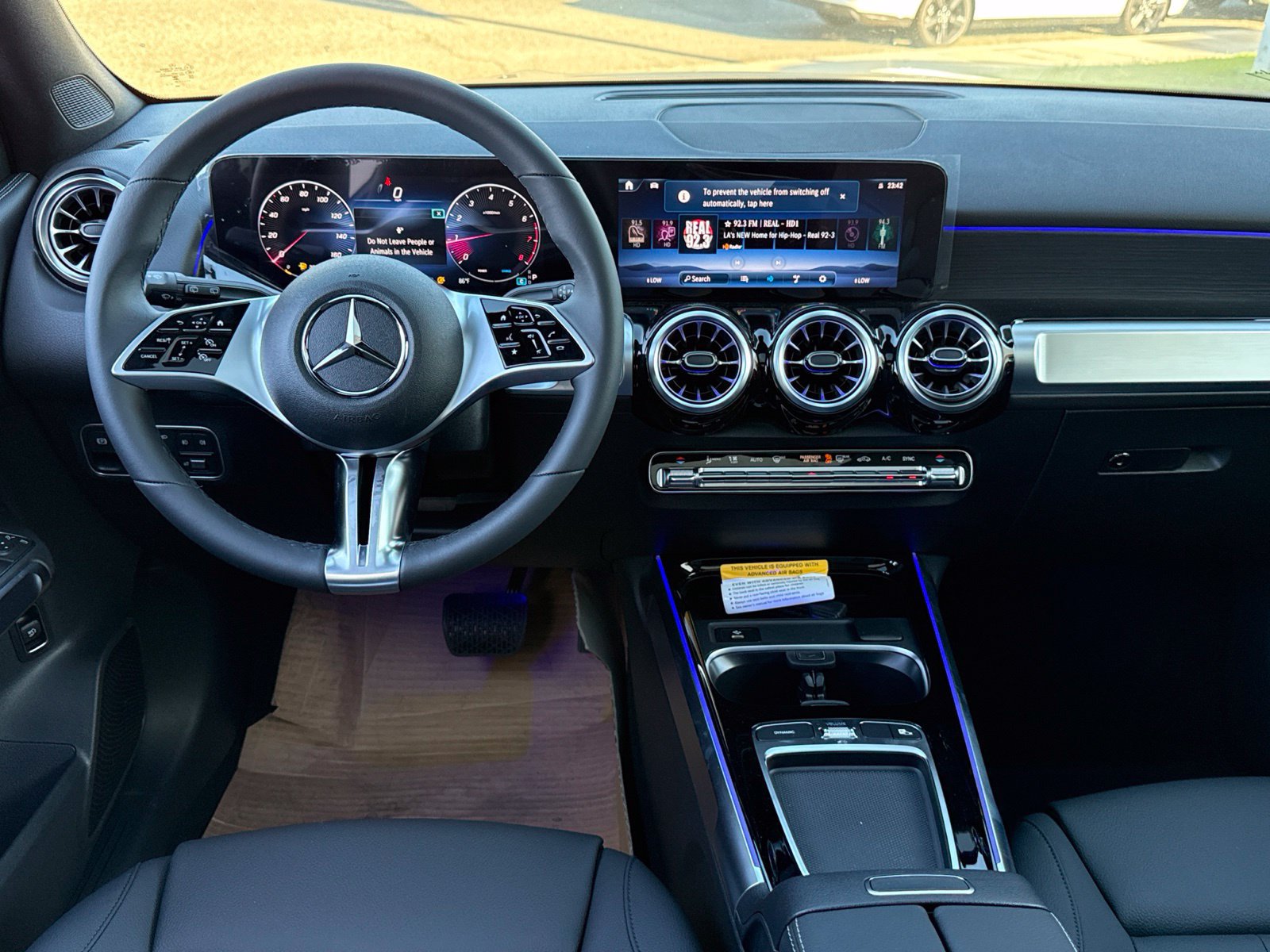 New 2026 Mercedes-Benz GLB 250 image 28