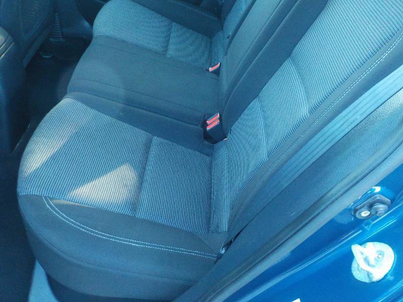 Used 2016 Hyundai Elantra GT FWD image 20