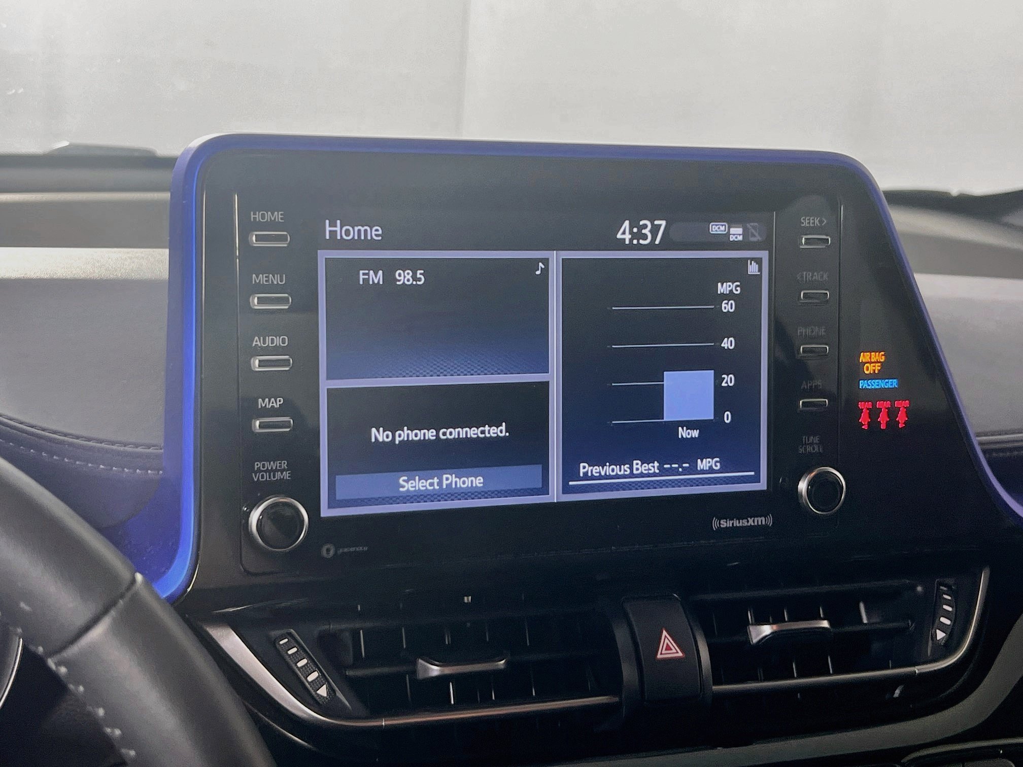 Used 2021 Toyota C-HR XLE FWD image 14