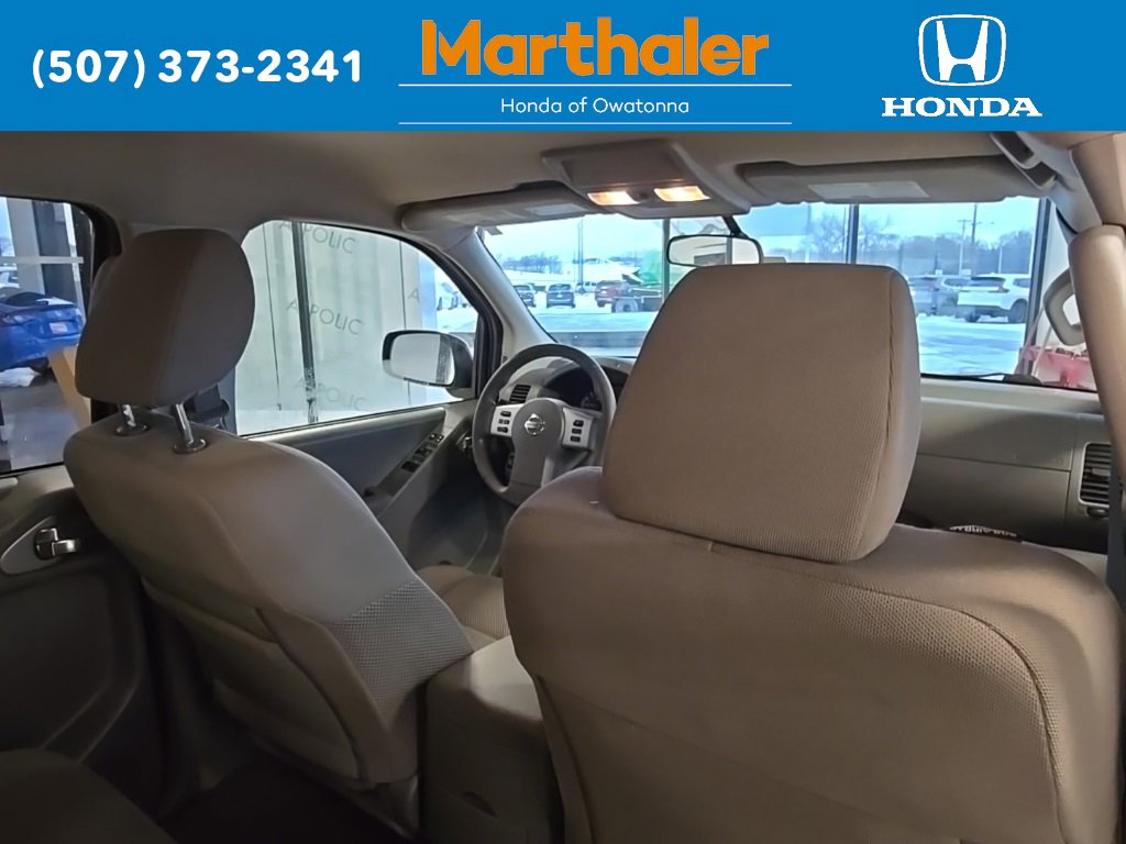 Used 2018 Nissan Frontier SV image 17