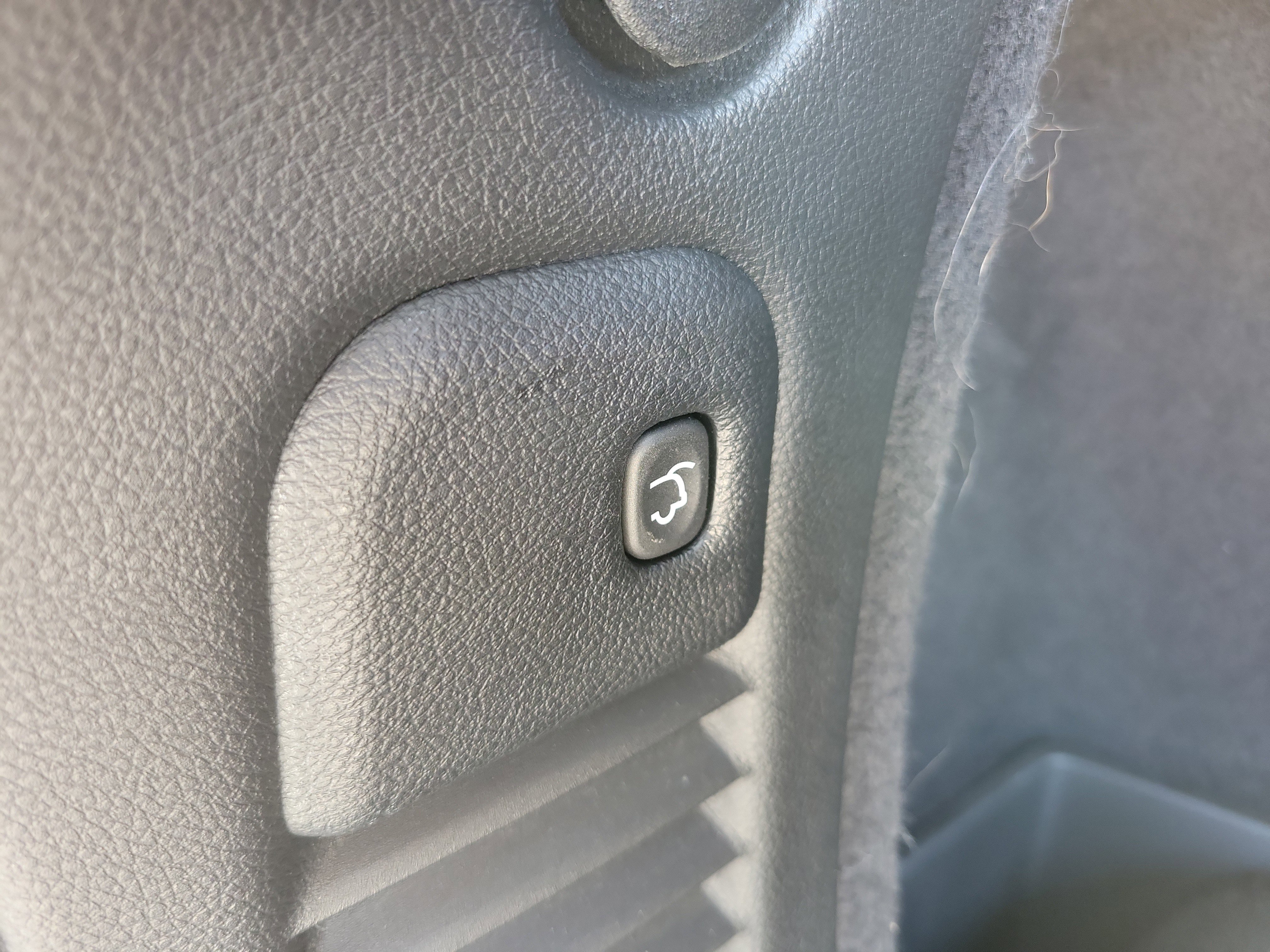 Used 2024 Dodge Durango R/T image 10