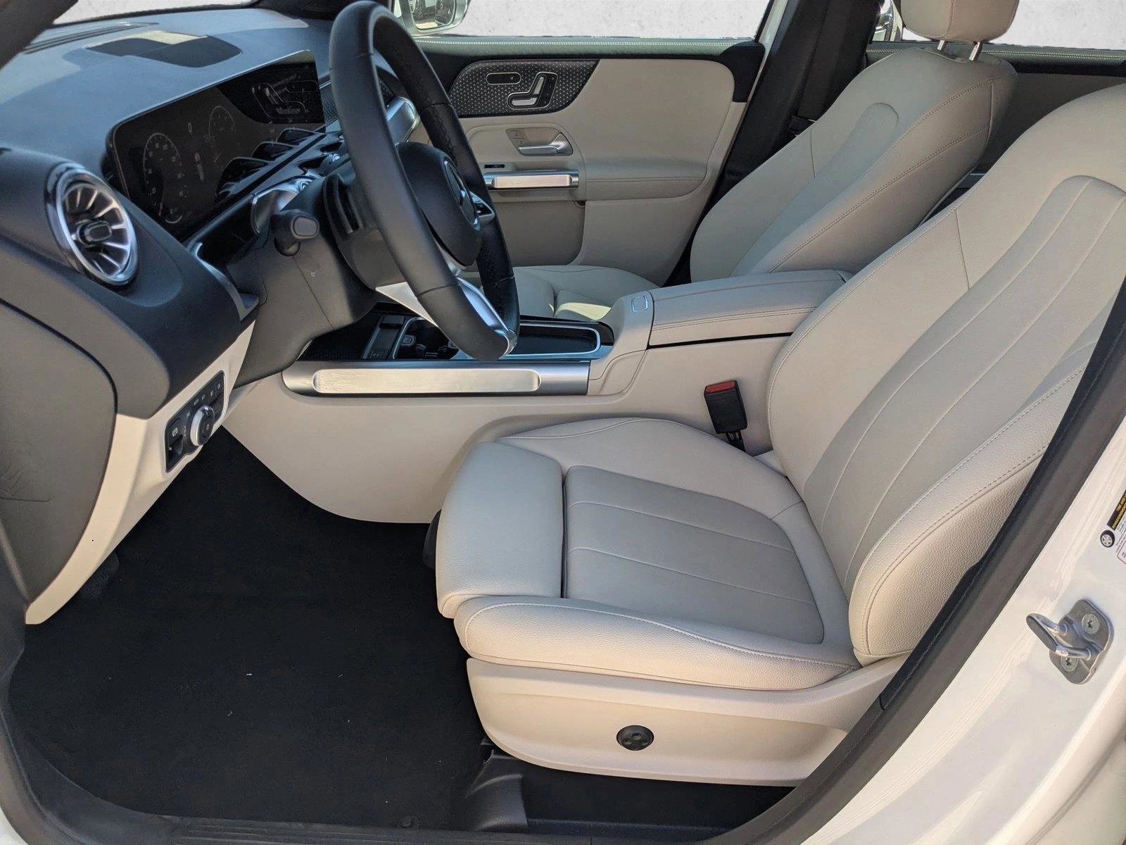 Used 2025 Mercedes-Benz GLB 250 image 15