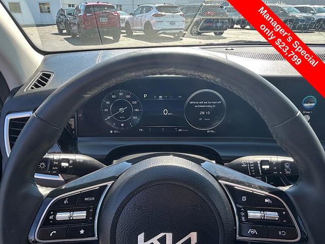 Certified 2024 Kia Seltos X-Line image 15