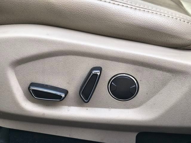 Used 2018 Ford Explorer XLT w/ Equipment Group 202A image 21