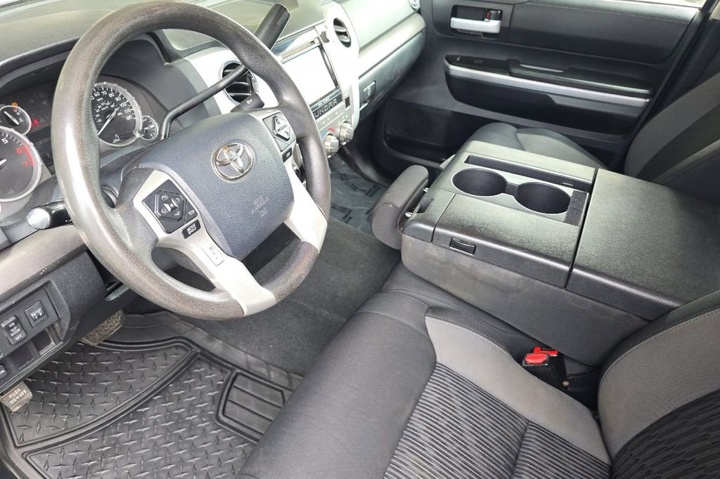 Used 2014 Toyota Tundra SR5 AWD/4WD image 9