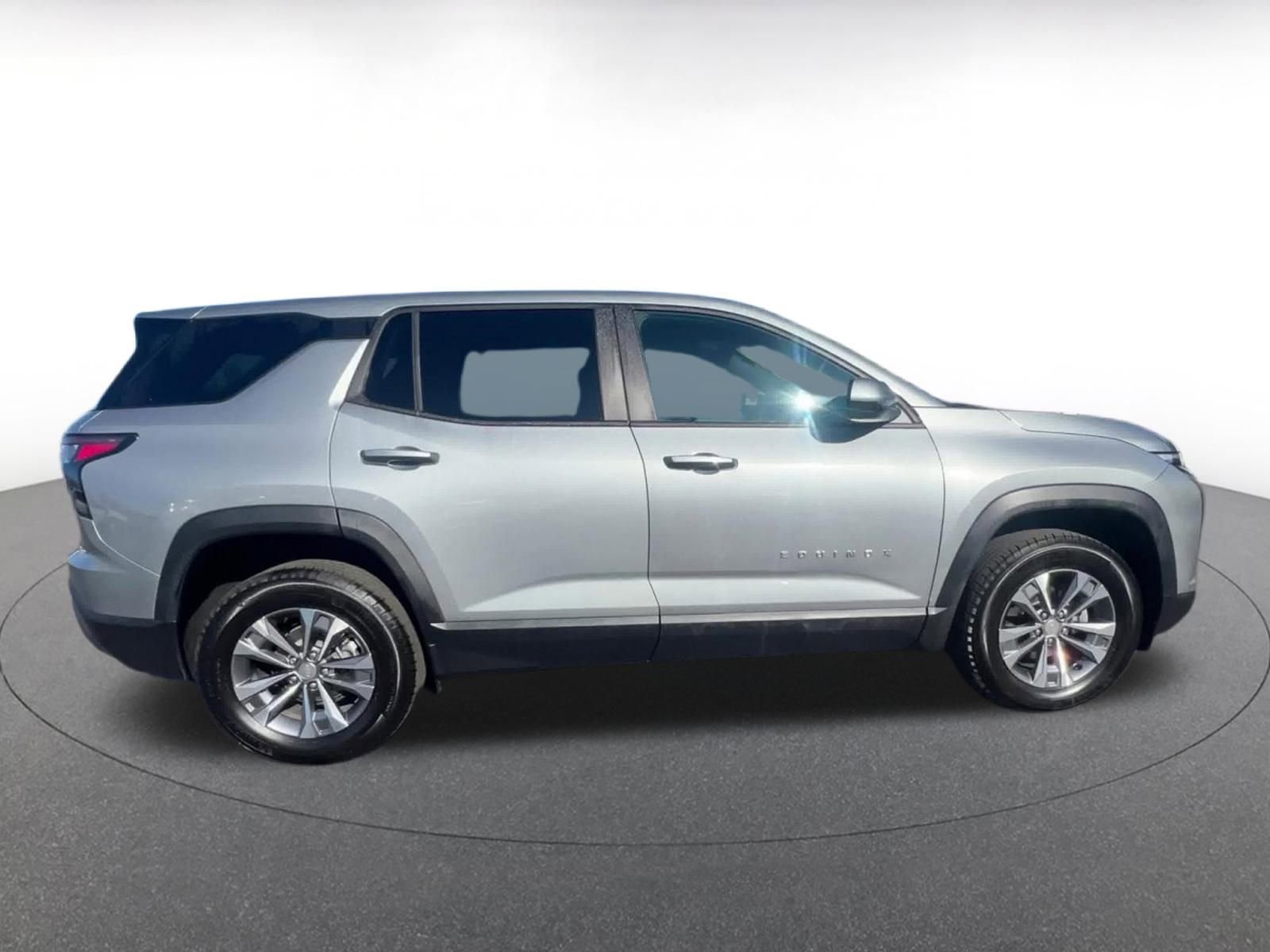 Used 2025 Chevrolet Equinox LT image 16