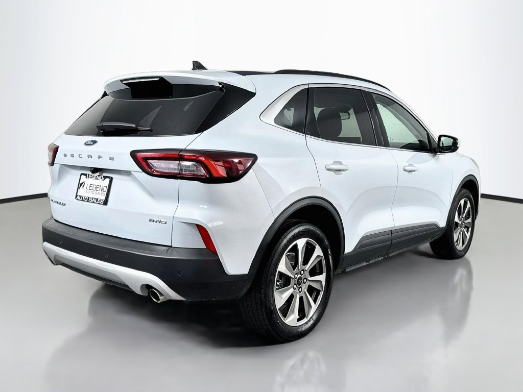 Used 2025 Ford Escape Platinum AWD/4WD image 7