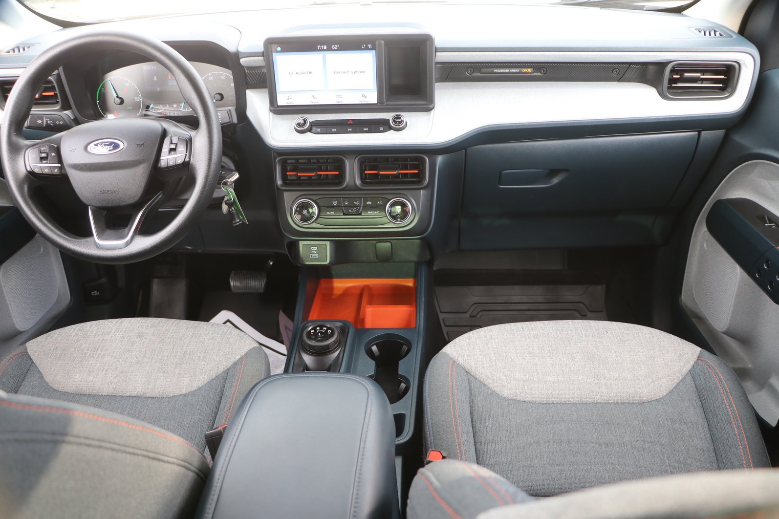 Used 2024 Ford Maverick XLT FWD image 16