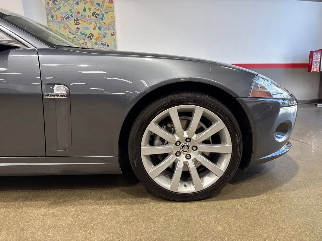 Used 2007 Jaguar XK Coupe RWD image 54