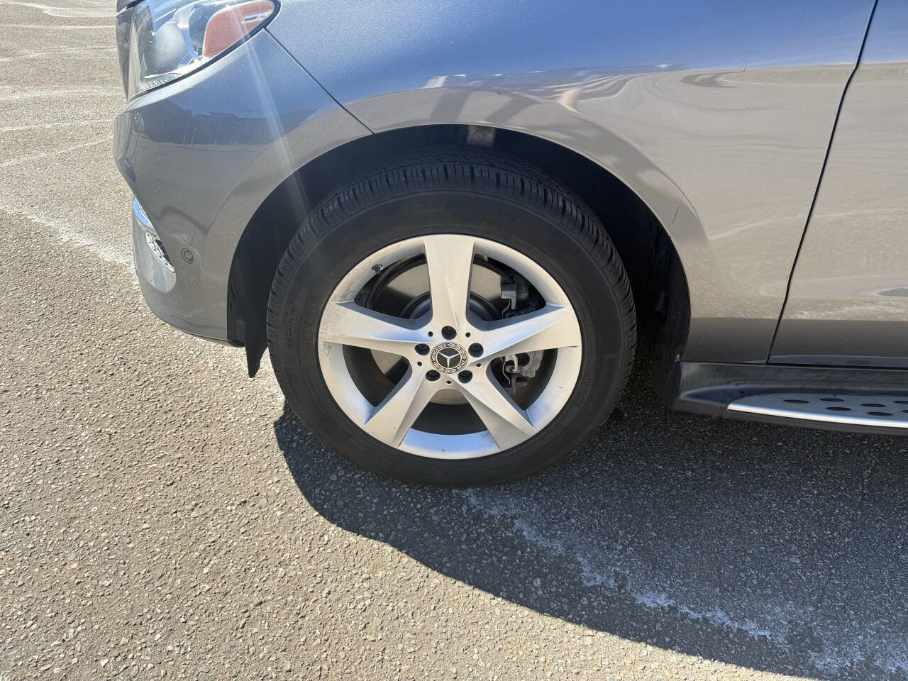 Used 2019 Mercedes-Benz GLE 400 GLE 400 4MATIC AWD 4dr SUV w/ Premium 1 Package image 27