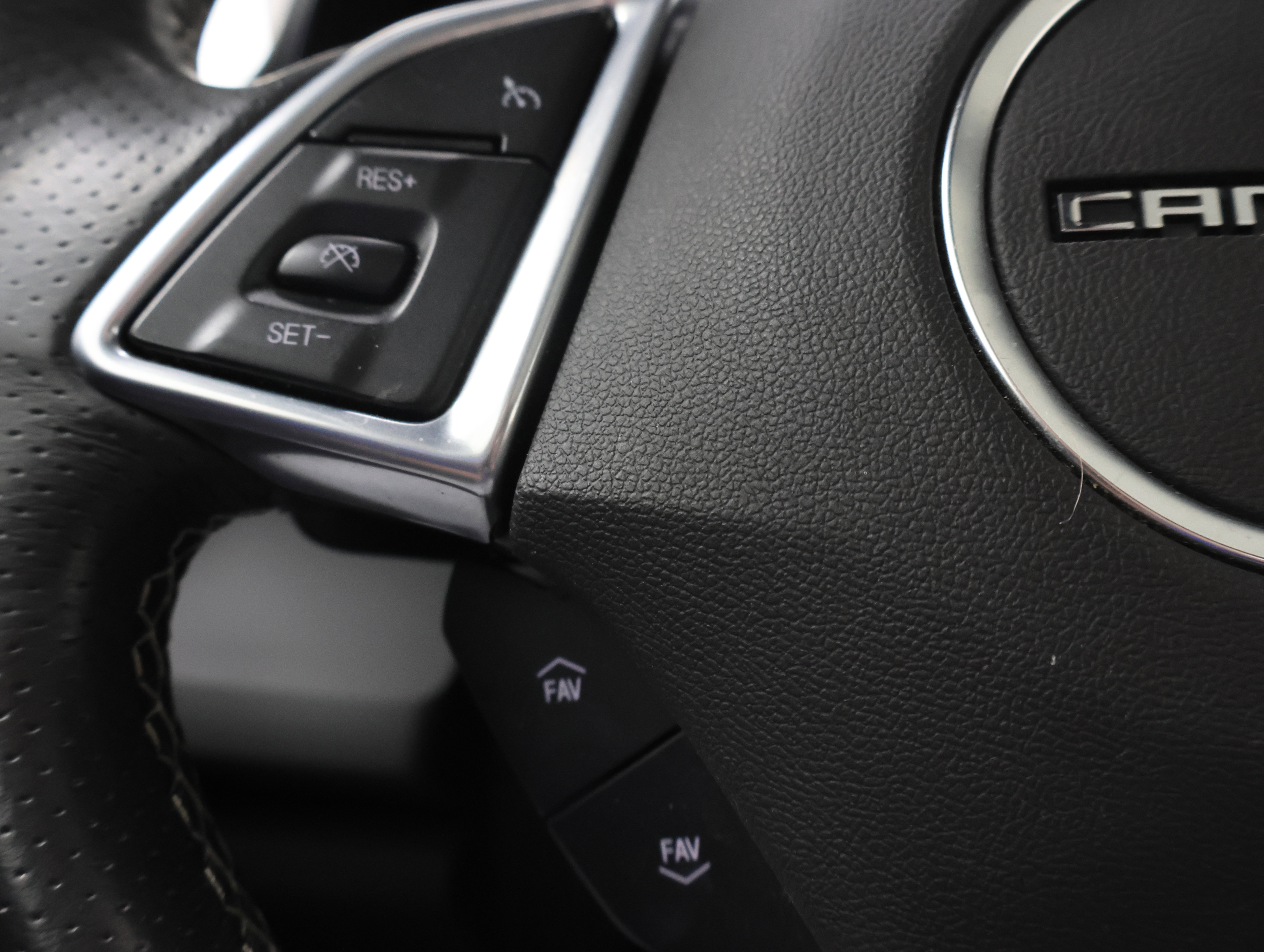 Used 2017 Chevrolet Camaro SS RWD image 16