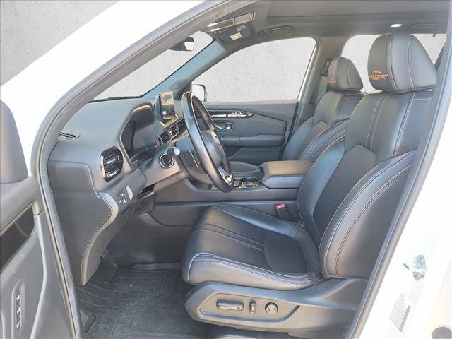 Used 2024 Honda Pilot TrailSport image 11