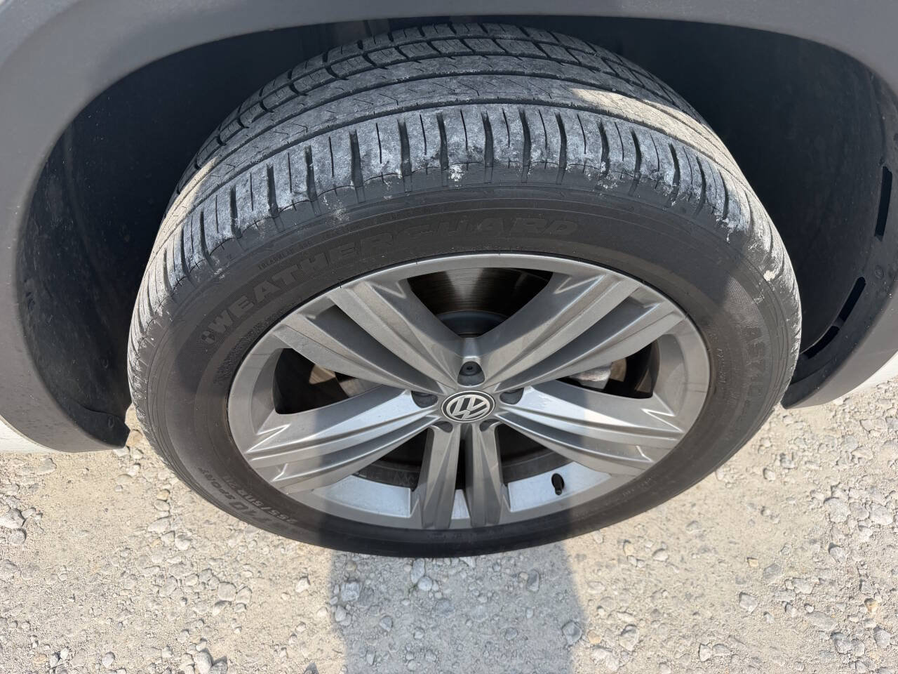 Used 2018 Volkswagen Atlas SEL AWD/4WD image 12
