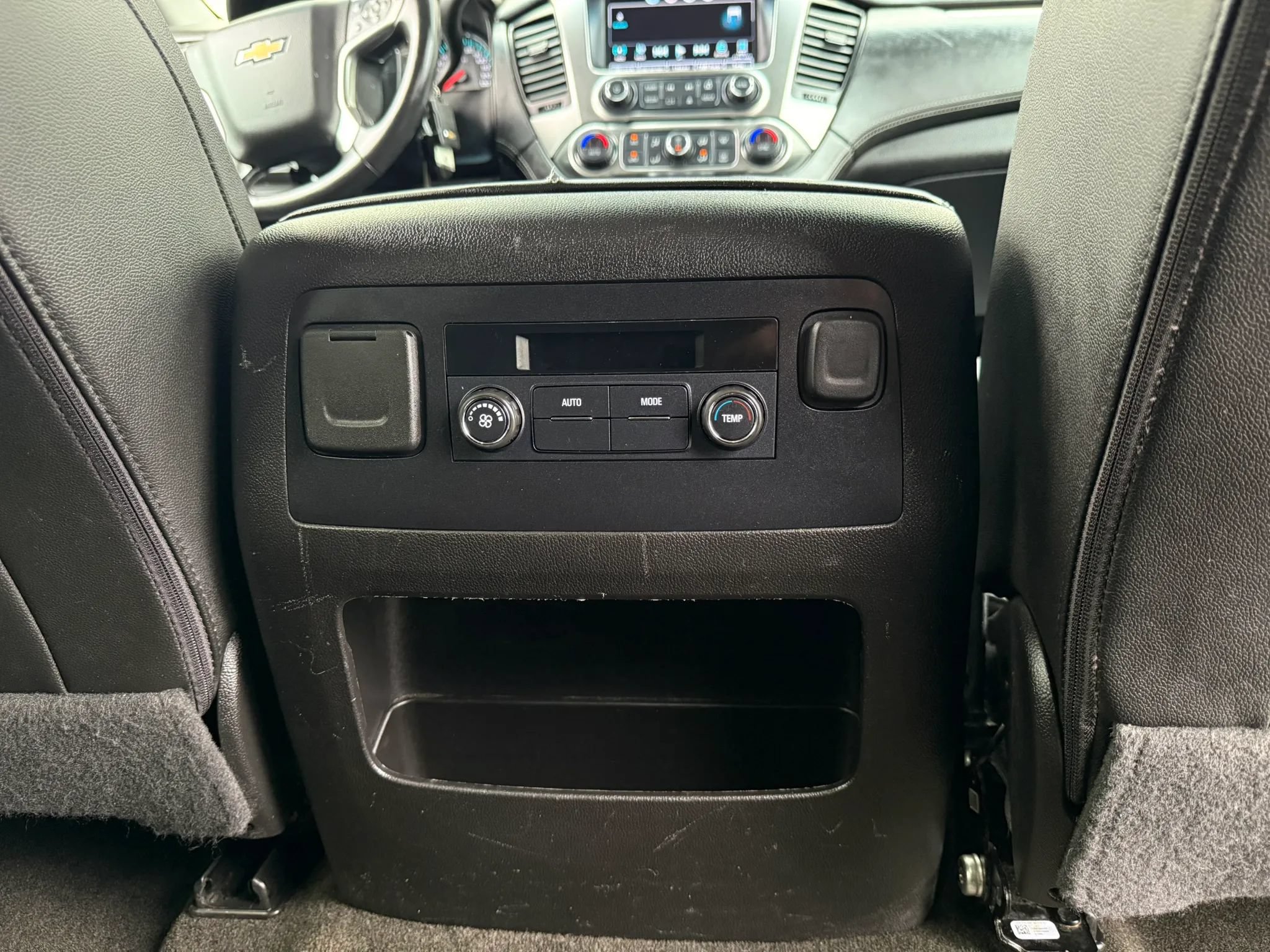 Used 2018 Chevrolet Tahoe LT AWD/4WD image 30