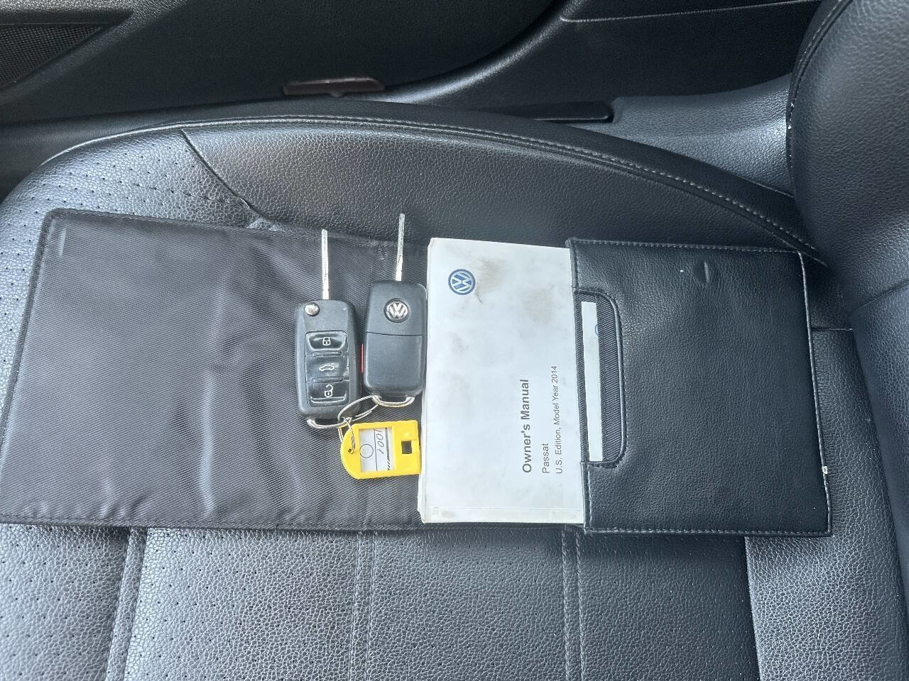 Used 2014 Volkswagen Passat 1.8T Wolfsburg Edition FWD image 23