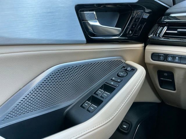 Certified 2023 Acura MDX SH-AWD image 24