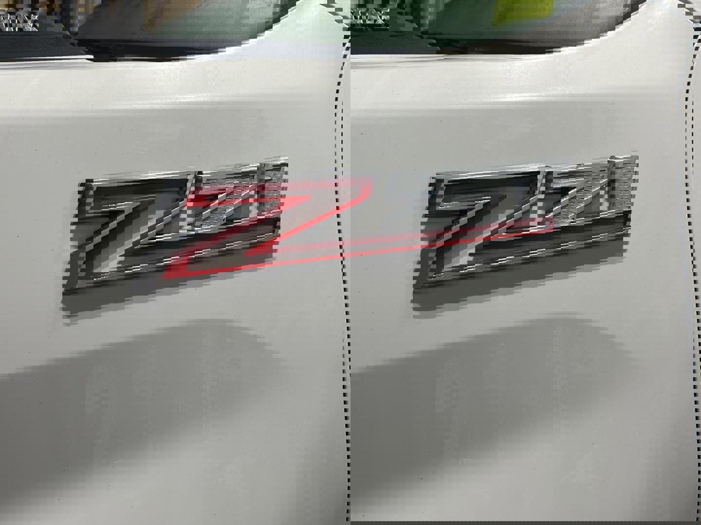 Used 2021 Chevrolet Silverado 3500 LT w/ Convenience Package image 4