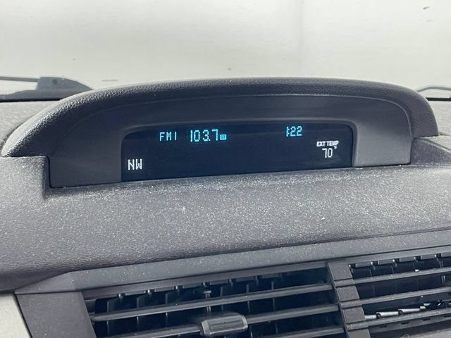 Used 2010 Ford Focus SES FWD image 7