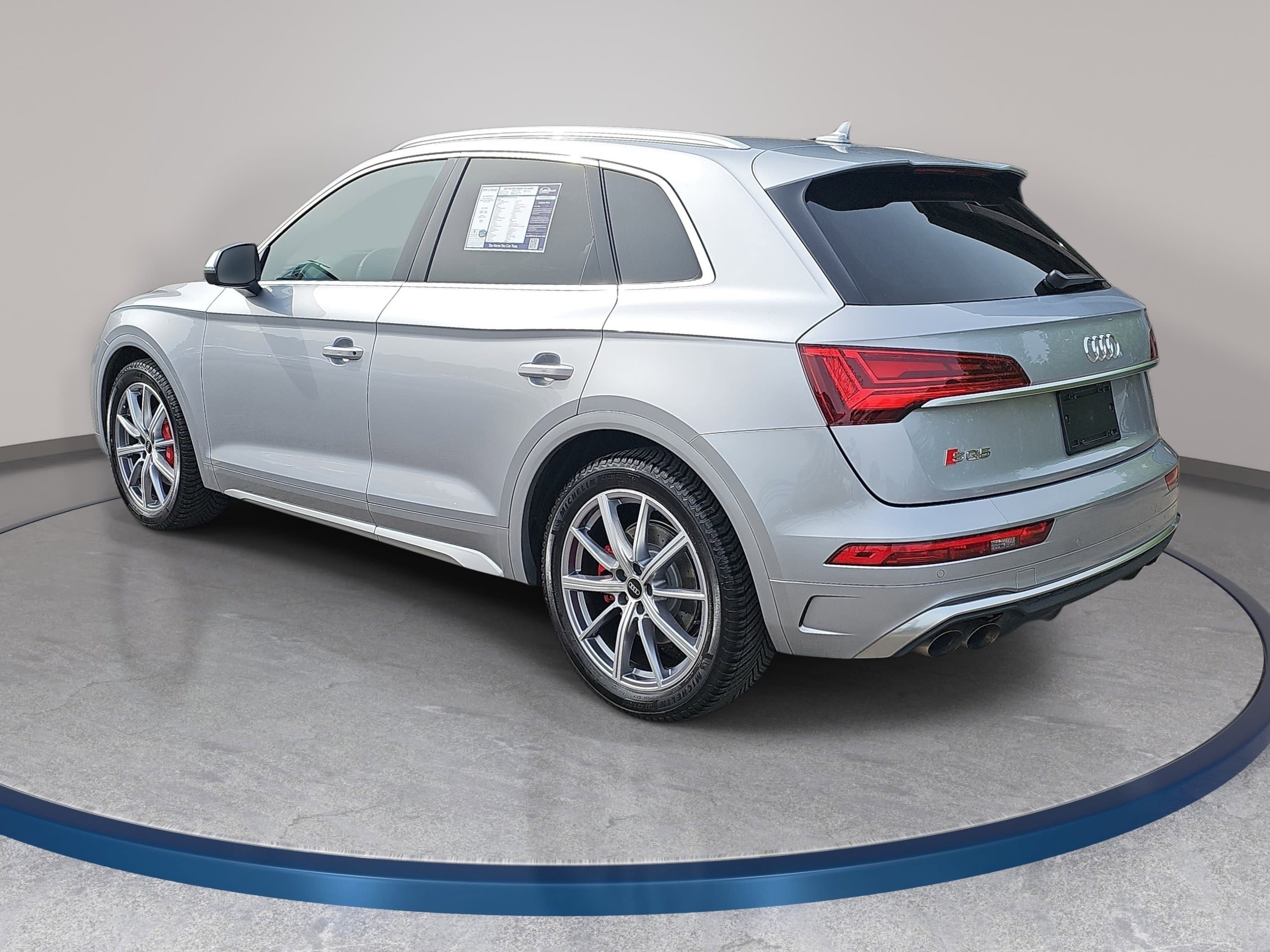 Used 2023 Audi SQ5 Premium Plus w/ Premium Plus Package AWD/4WD image 7