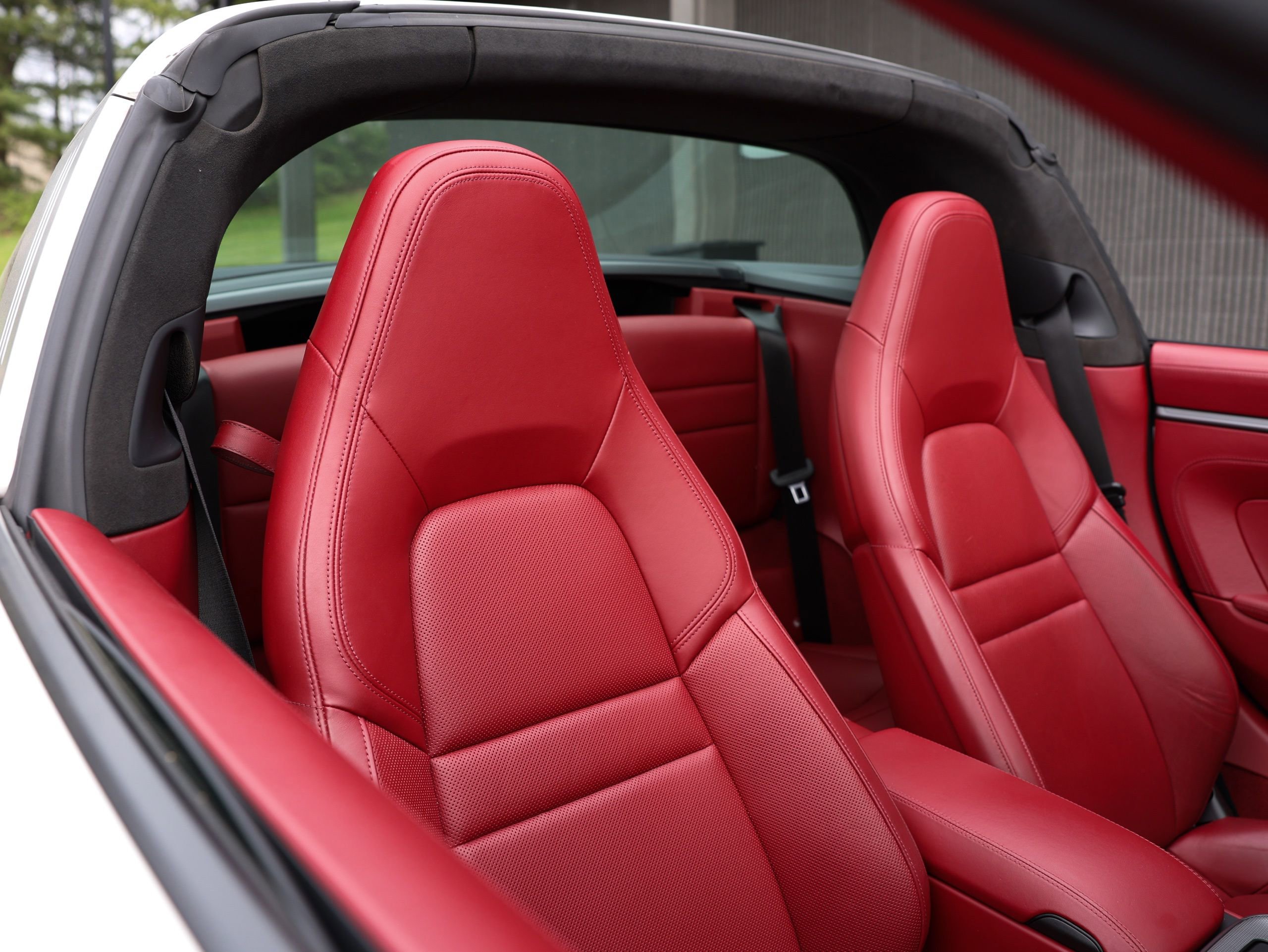 Used 2021 Porsche 911 Targa 4 image 11