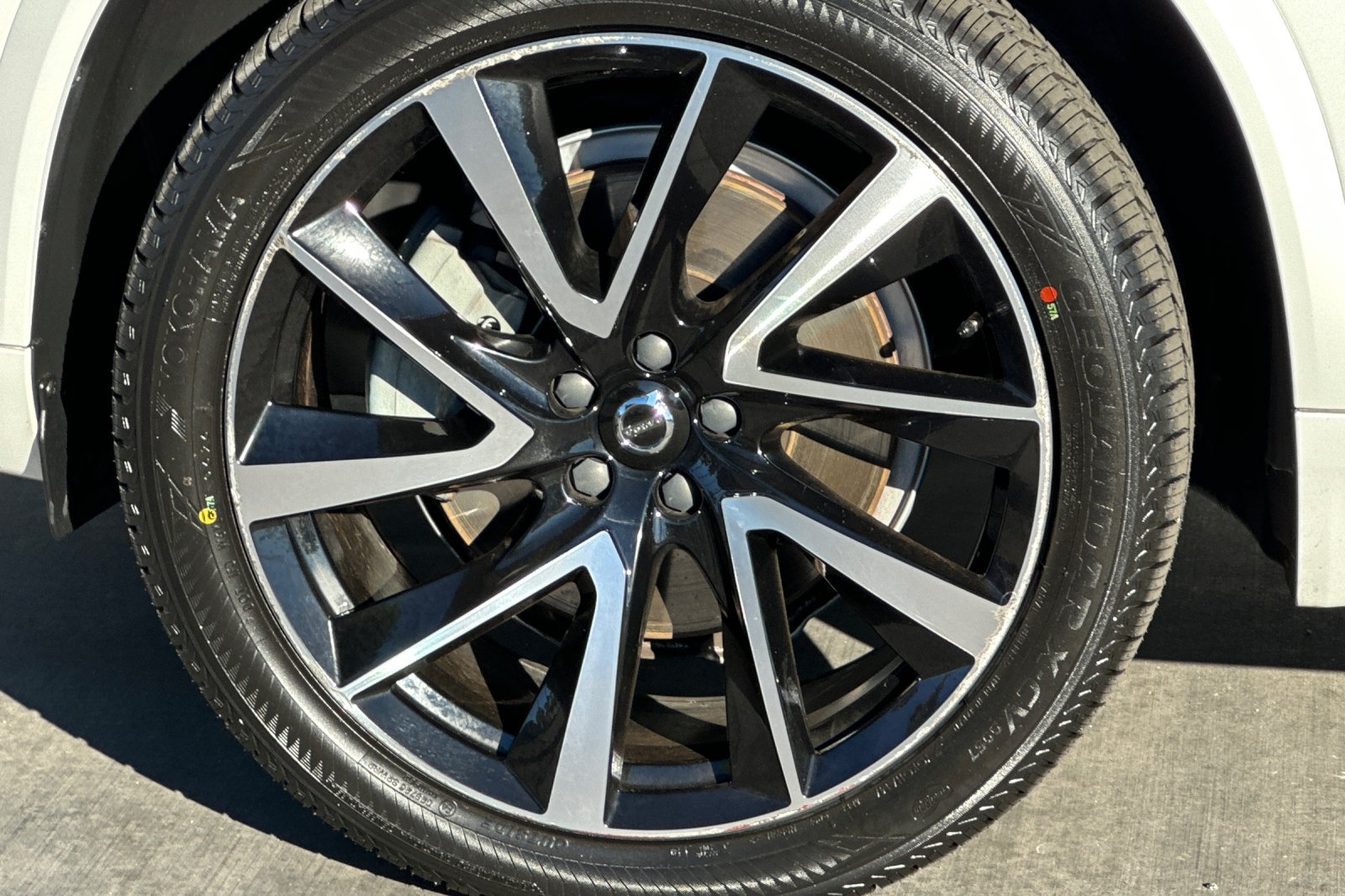 Certified 2023 Volvo XC90 B6 Plus w/ Protection Package Premier AWD/4WD image 36
