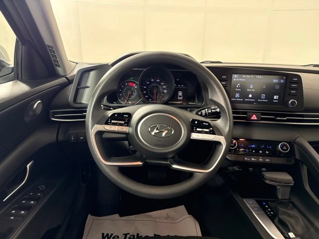 Used 2021 Hyundai Elantra SEL FWD image 27
