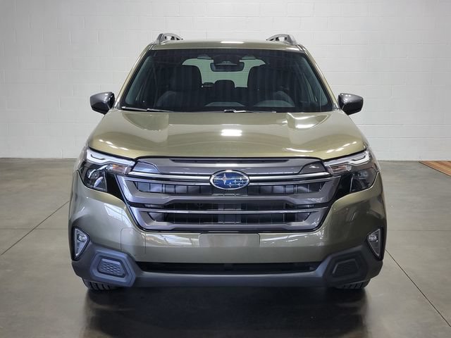Used 2026 Subaru Forester Premium AWD/4WD image 3