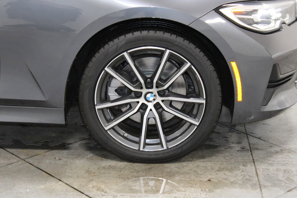 Used 2019 BMW 330i xDrive Sedan image 12