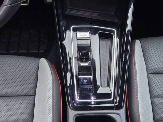 Certified 2025 Volkswagen GTI Autobahn FWD image 21