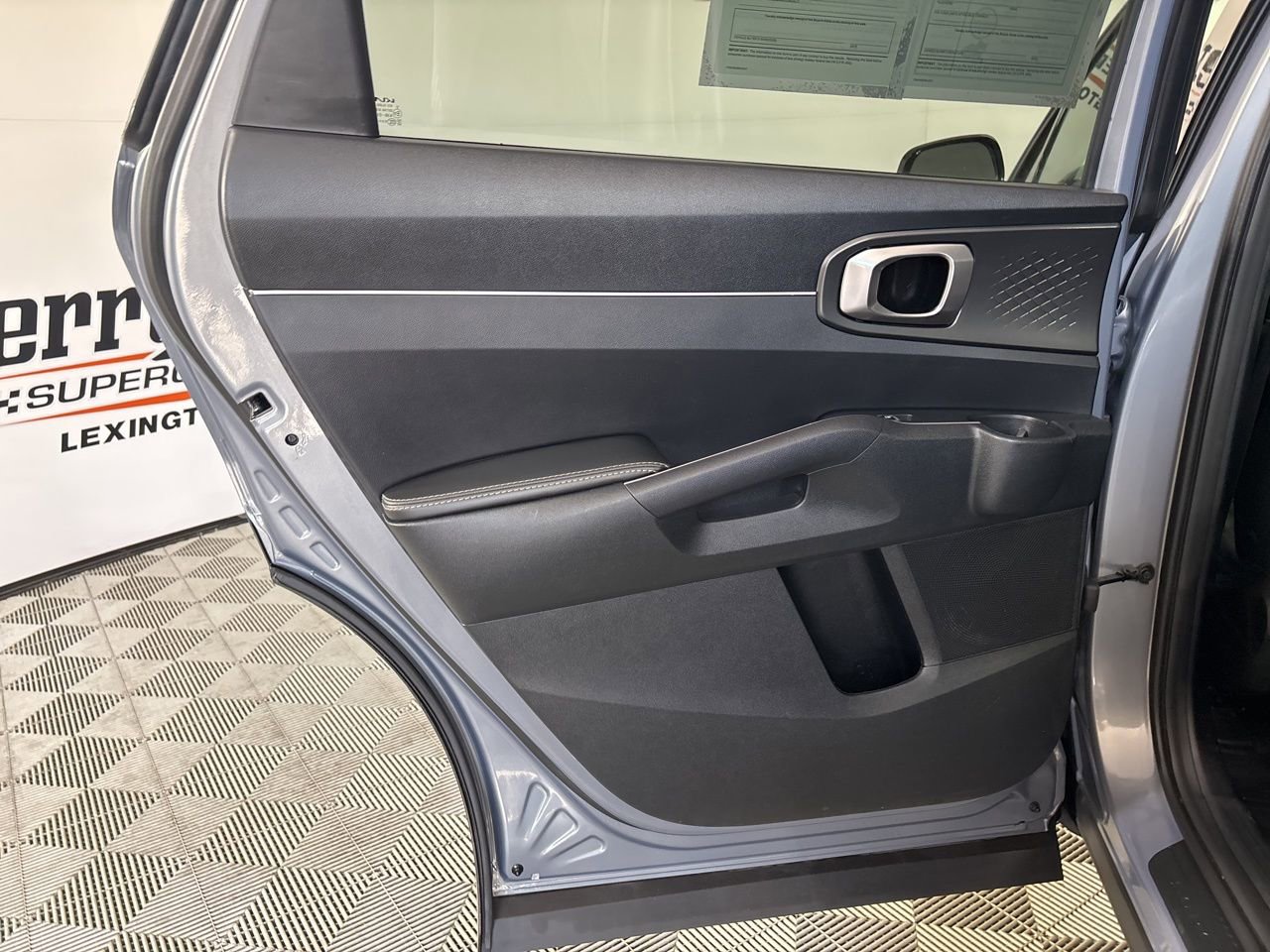 Used 2023 Kia Sorento S w/ Panoramic Sunroof Package FWD image 20
