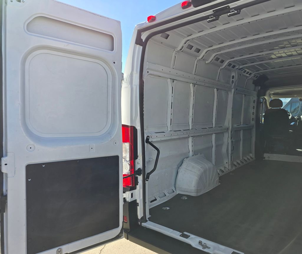 Used 2023 RAM ProMaster 3500 w/ Convenience Group image 10
