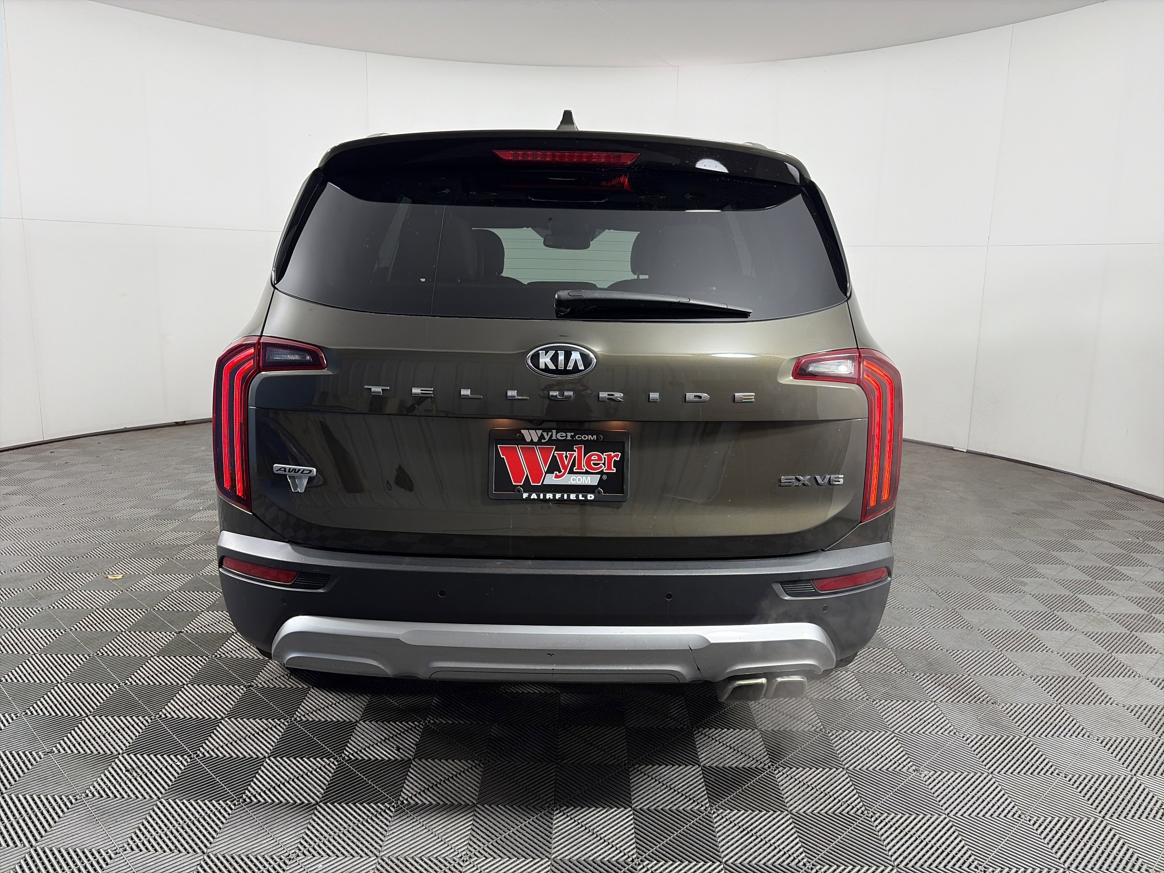 Used 2020 Kia Telluride SX w/ SX Prestige Package image 17