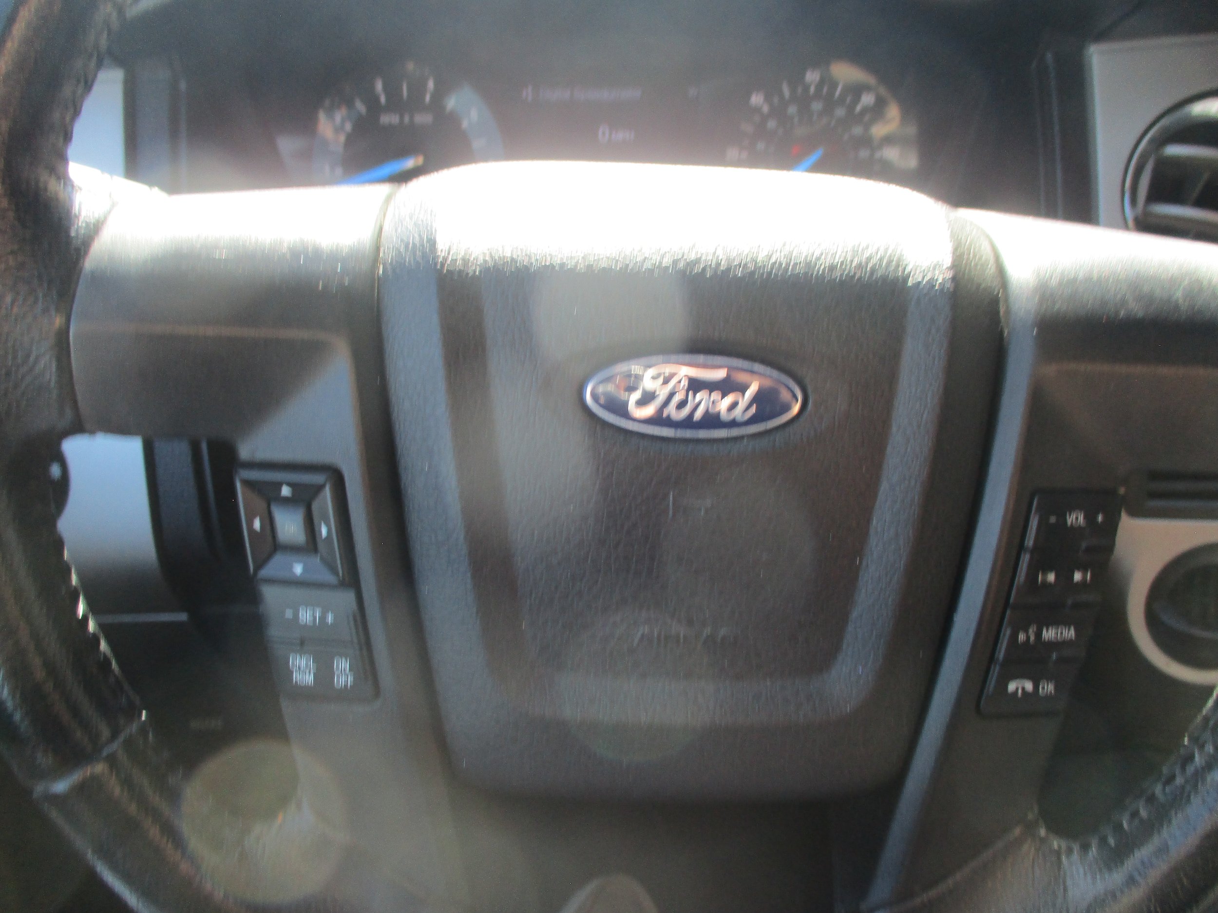 Used 2017 Ford Expedition EL XLT RWD image 18
