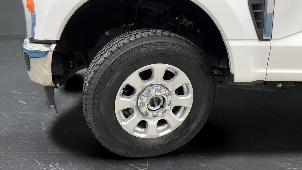 Used 2023 Ford F250 XLT image 32