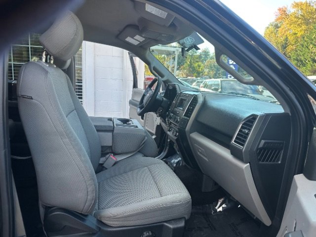 Used 2017 Ford F150 XLT image 33