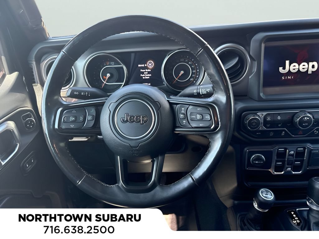 Used 2022 Jeep Gladiator Sport AWD/4WD image 13