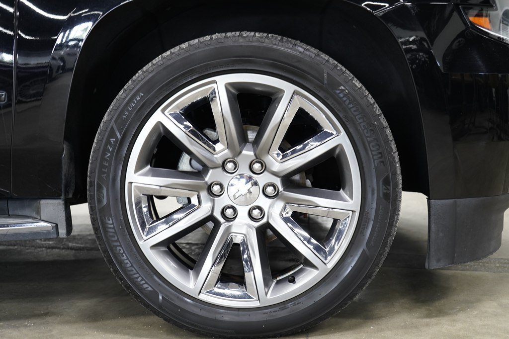 Used 2016 Chevrolet Suburban LTZ AWD/4WD image 40
