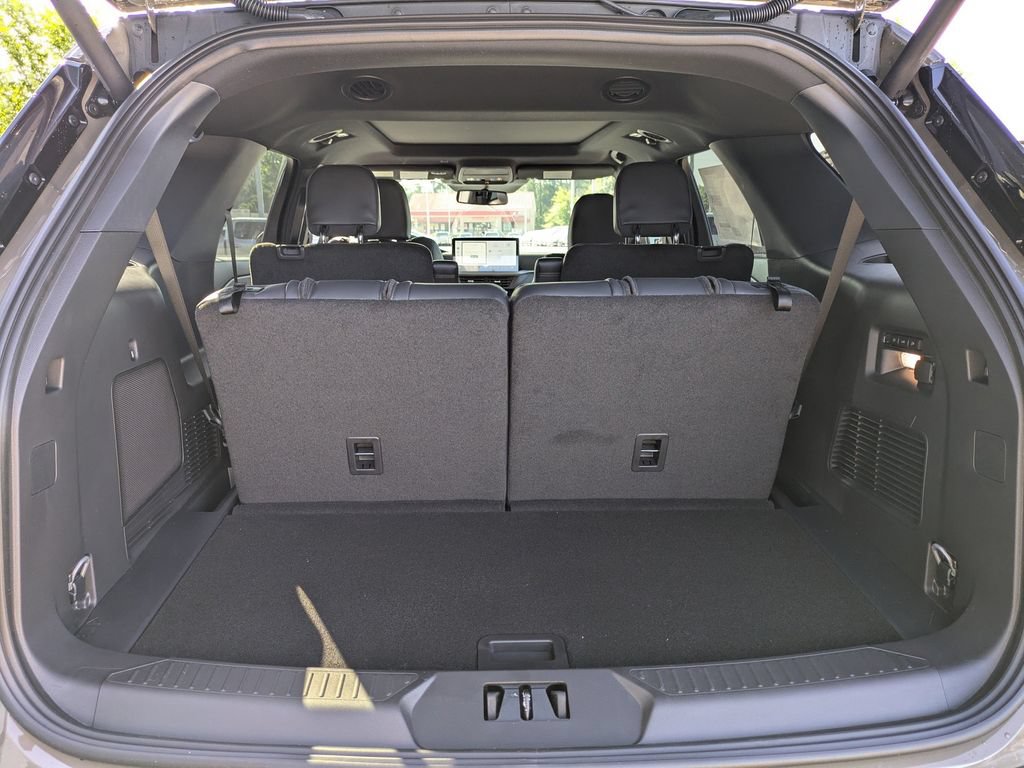 New 2026 Ford Explorer Tremor w/ Tremor Ultimate Package AWD/4WD image 12
