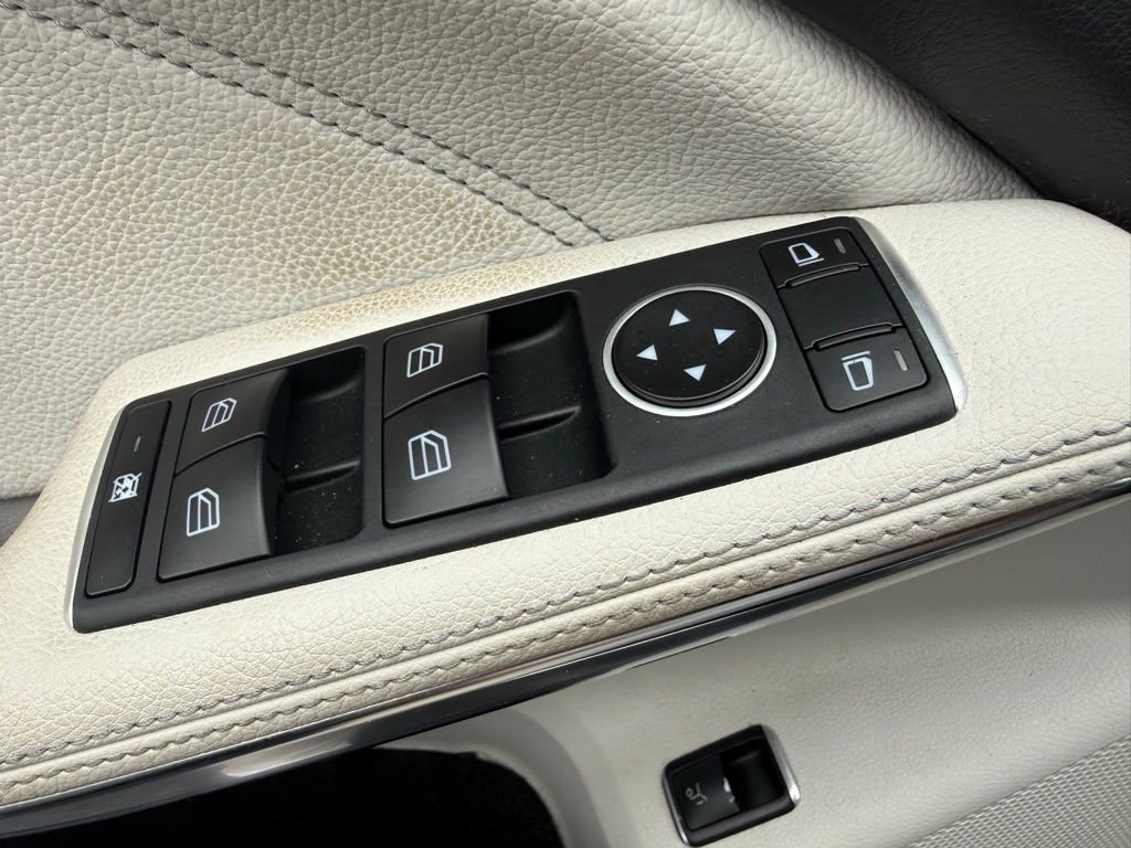 Used 2015 Mercedes-Benz GLA 250 image 13