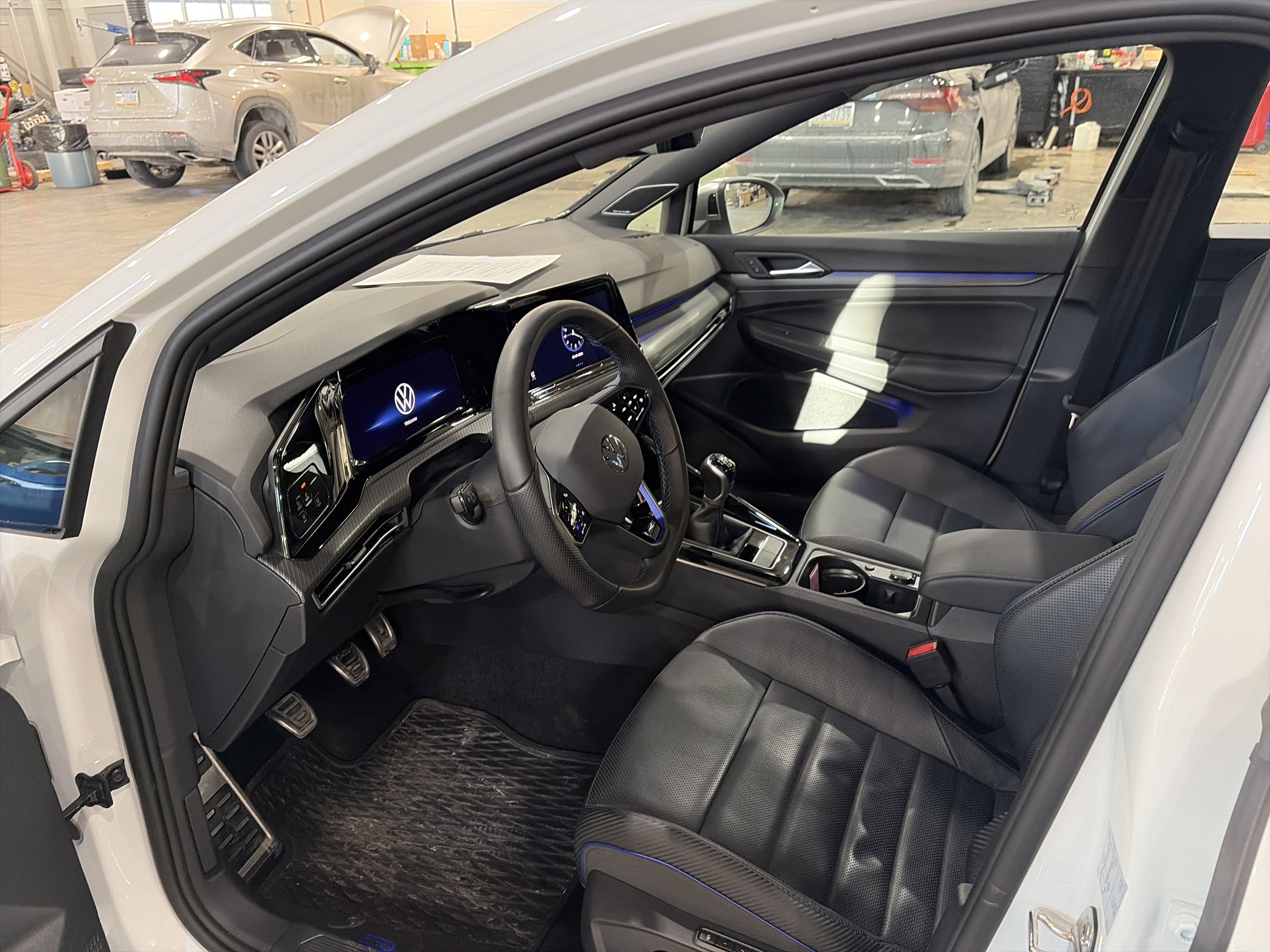 Certified 2024 Volkswagen Golf R image 10