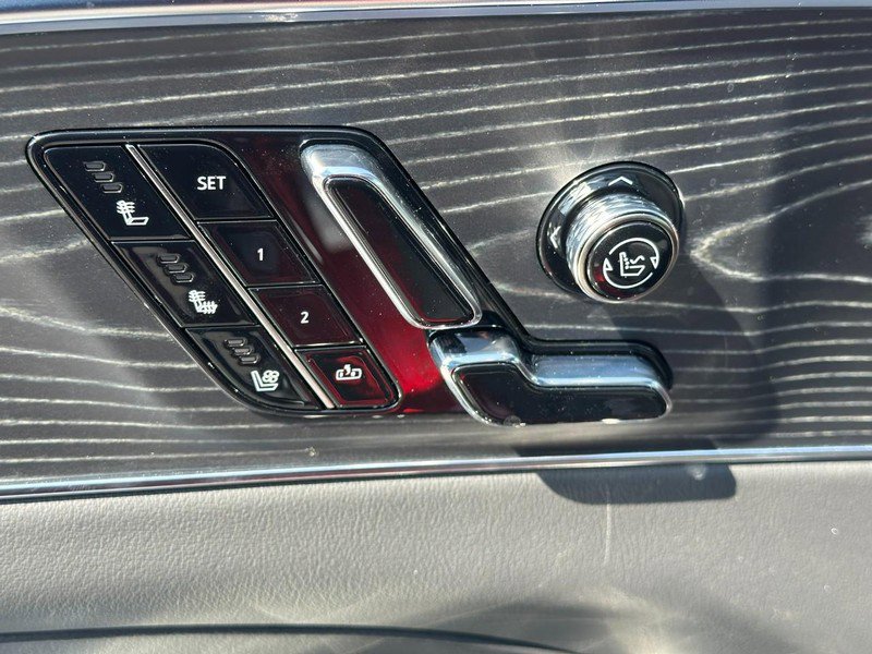 New 2026 Cadillac Lyriq V image 13