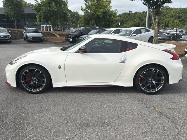 Used 2016 Nissan 370Z NISMO RWD image 4