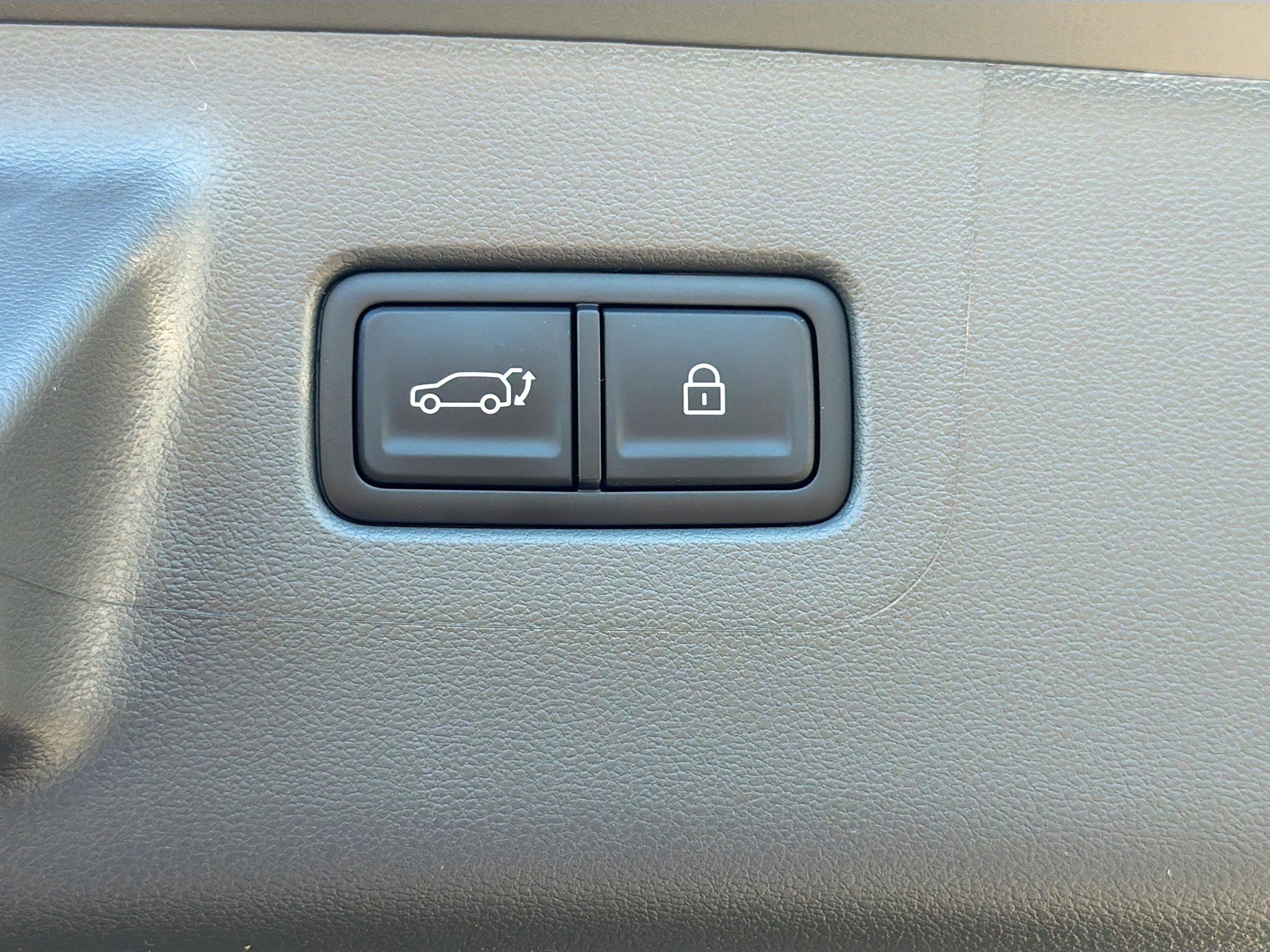 New 2026 Hyundai Santa Fe SE FWD image 13