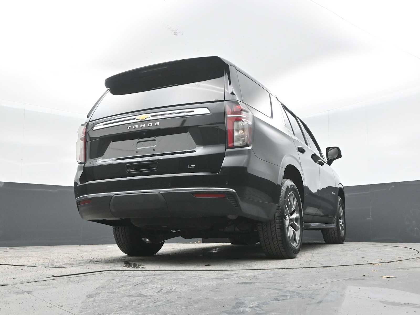 Used 2022 Chevrolet Tahoe LT w/ Luxury Package image 54