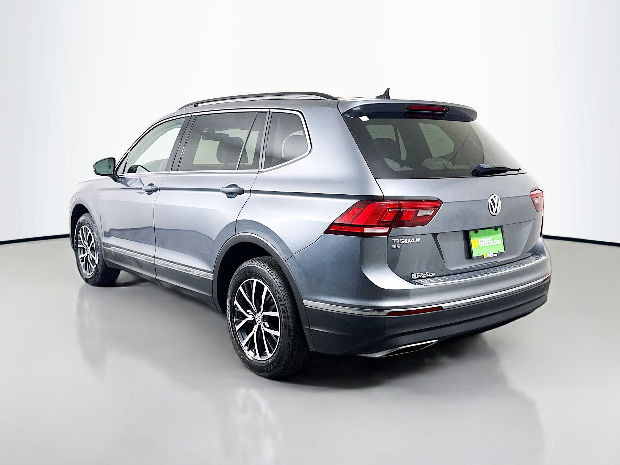 Used 2020 Volkswagen Tiguan SE image 7