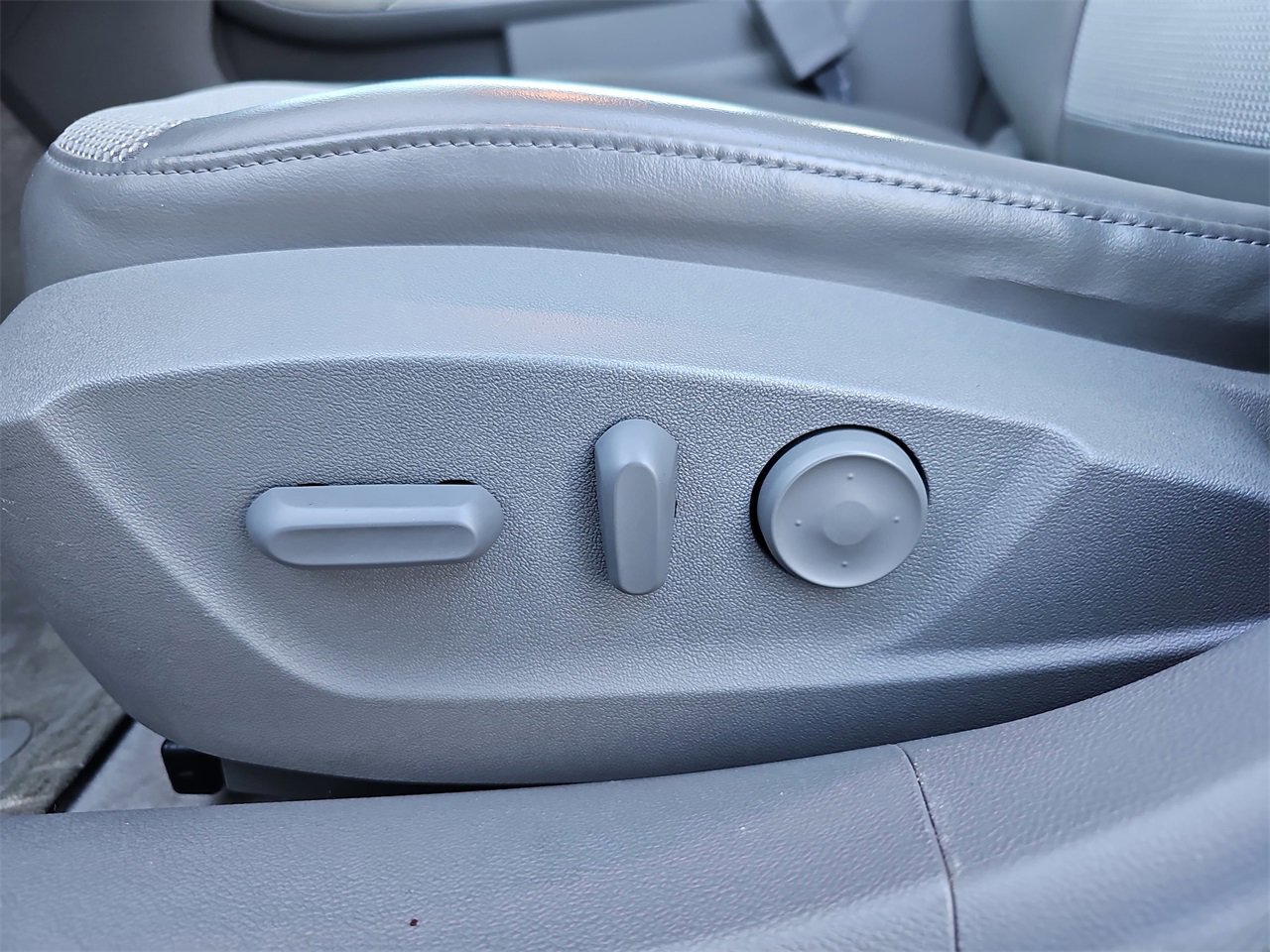 Used 2013 Chevrolet Malibu LT w/ Power Convenience Package image 28