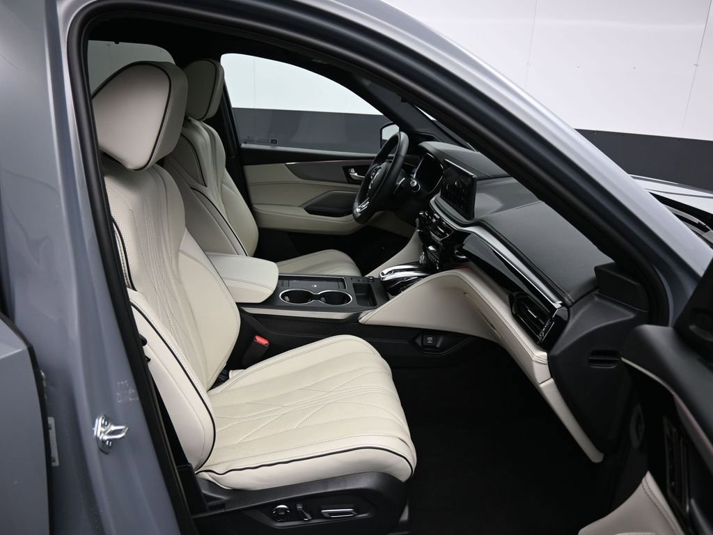 Used 2025 Acura MDX A-Spec image 28