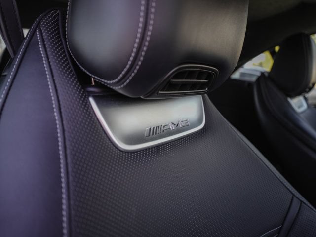 Certified 2023 Mercedes-Benz SL 55 AMG 4MATIC w/ Driver Assistance Package image 30